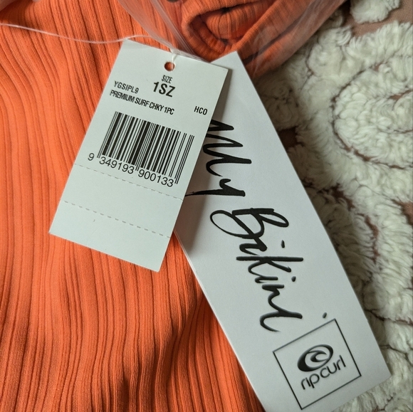 2/$25-RipCurl Premium Ribbed 1-pc Convertible/Optional Strapless NWT Coral - Picture 7 of 7